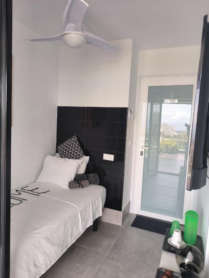 Pinar Suites Habitaciones Torremolinos Exterior photo