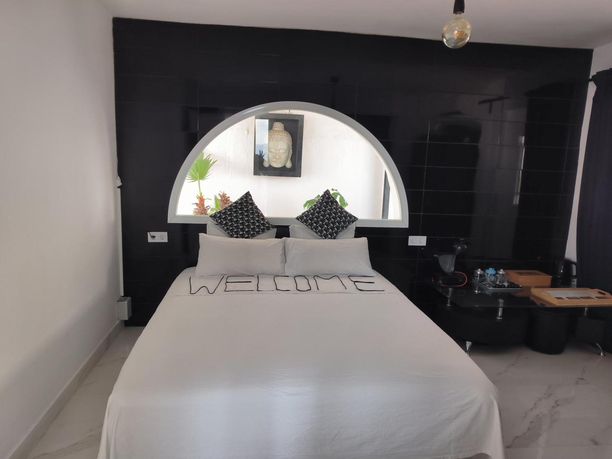 Pinar Suites Habitaciones Torremolinos Exterior photo